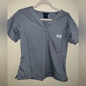 Women’s Blue Sky scrub set